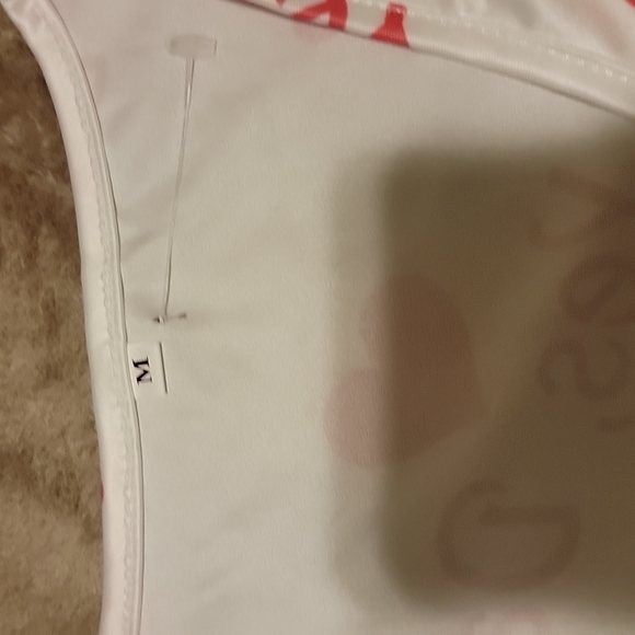 Lounge wear. One piece. Size medium - Picture 6 of 11